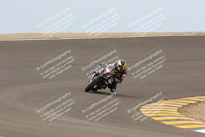 media/Sep-10-2022-SoCal Trackdays (Sat) [[a5bf35bb4a]]/Bowl Exit (1120am)/